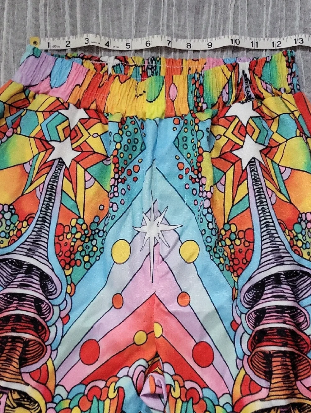 Colorful Medium Pull On Pants With Elastic Waistband And Pockets - Picture 4 of 8